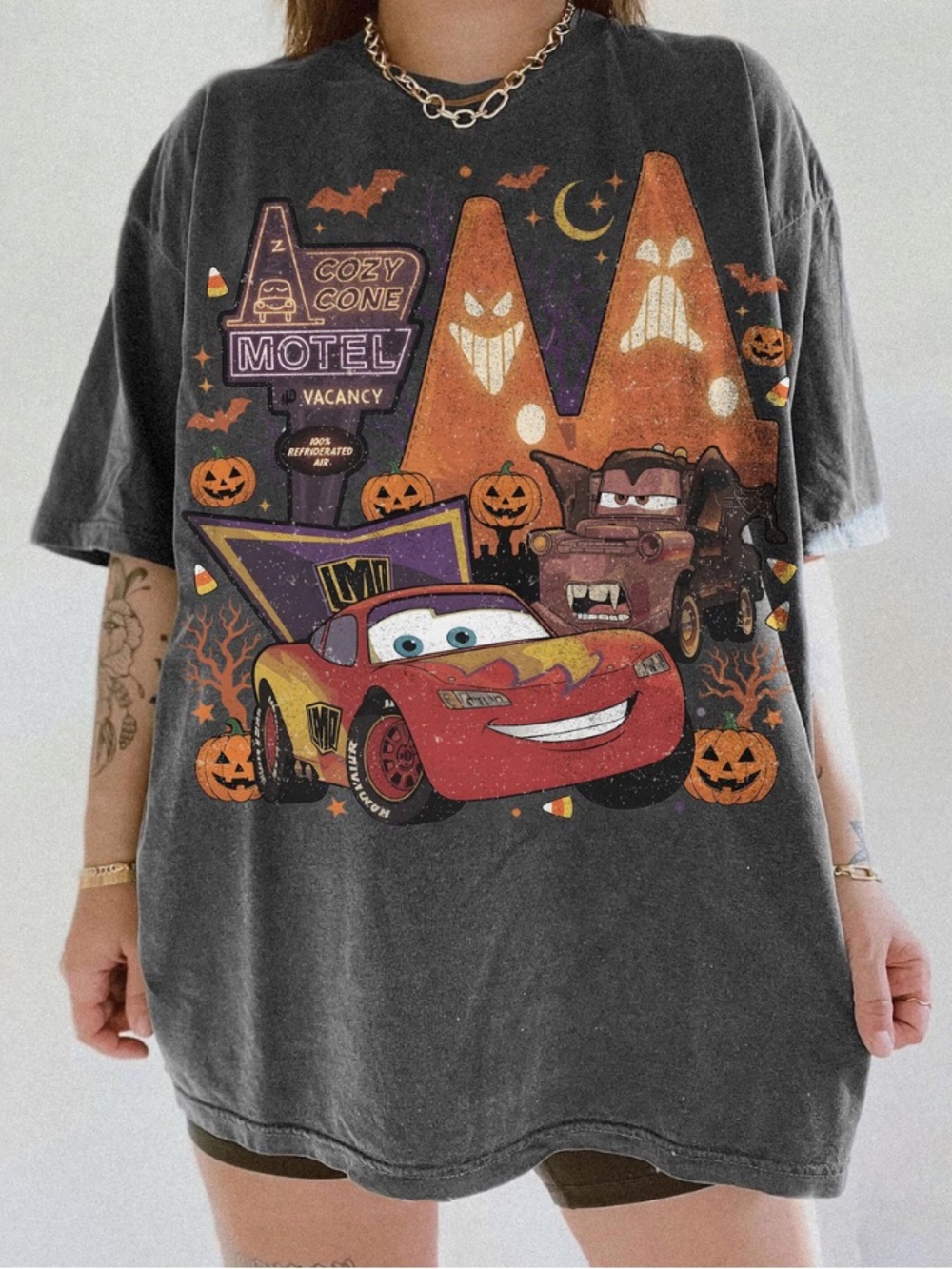Halloween Graphic Tee - Pepper